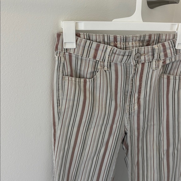 American Eagle High Waisted Striped Jeans - Picture 2 of 11